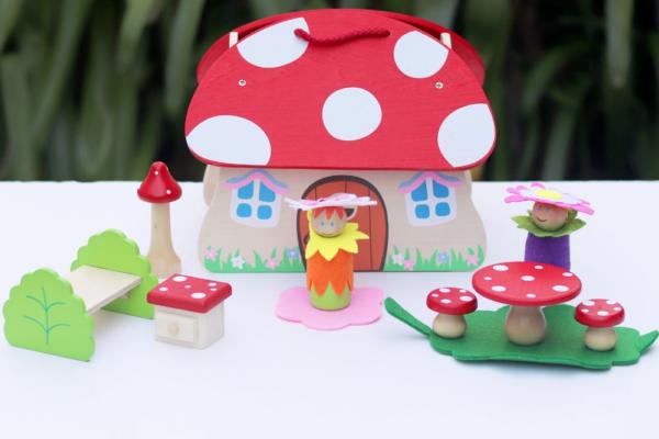 TTL739_timber-mushroom-house_5